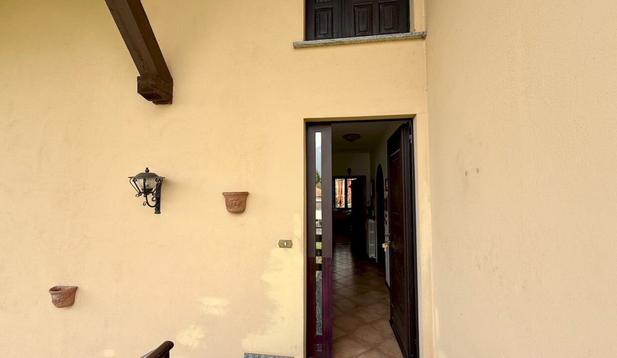Comer See Dongo Villa mit Garten un Seeblick